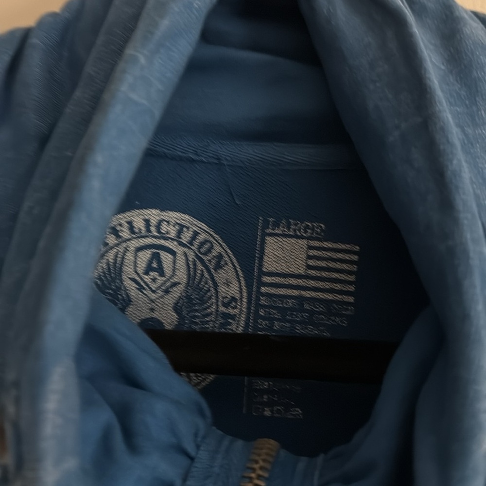 Woman’s Affliction zip up - Picture 5 of 6